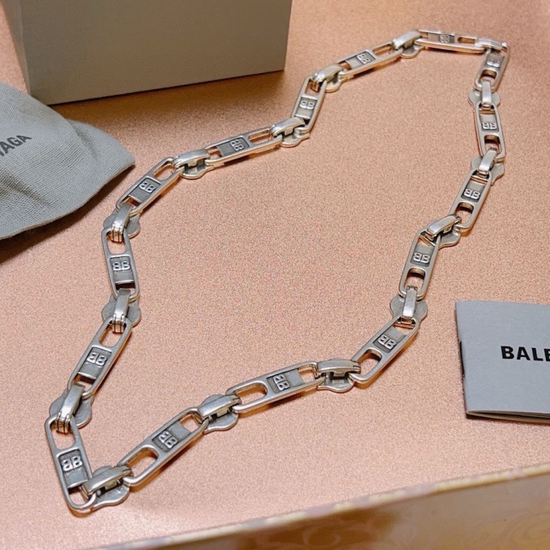 Ba1en*iaga necklaces